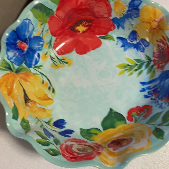 RESTOCK - BEAUTIFUL LARGE SERVING FLORAL BOWL - Picture 2 of 4